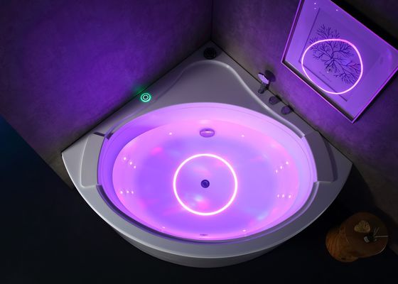 Круговая массажная ванна с водопадом с системой переполнения типа U